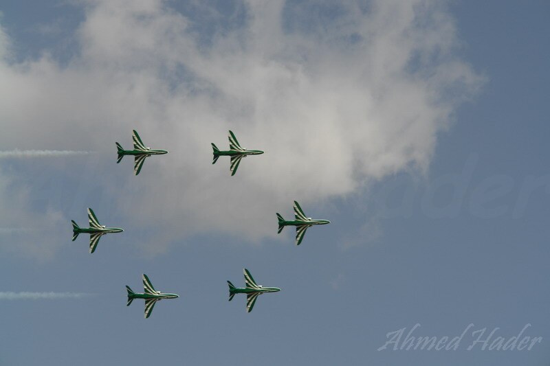 Royal Saudi Air Force Green arrows team airshow