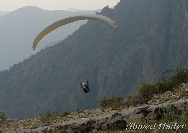 adventure photos team over mountain